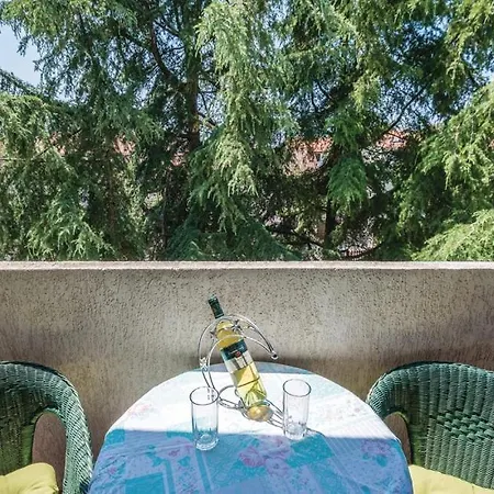 Stanko 2028 Appartement *