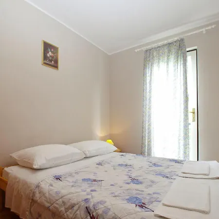 Apartment Stanko 2028 Fazana